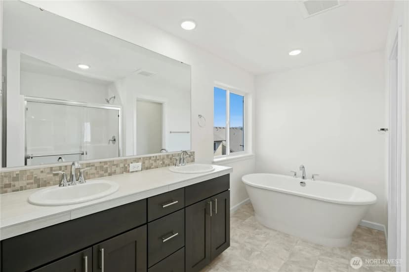 Property photo for 9889 Merrick Street Se #380, Yelm photo 6