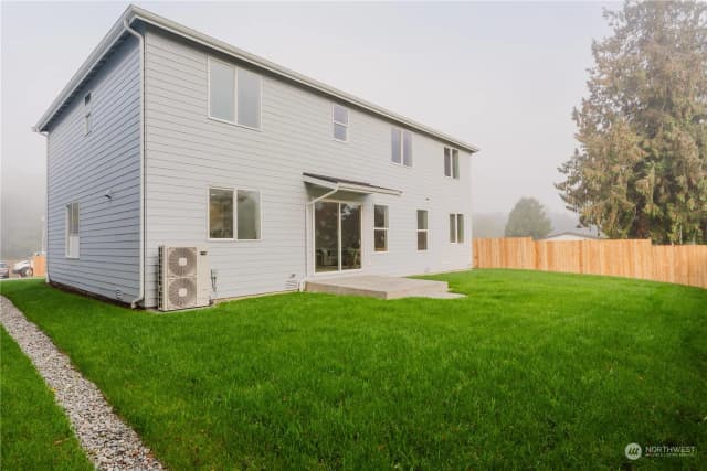 Property photo for 11412 8th Avenue S, Burien photo 4