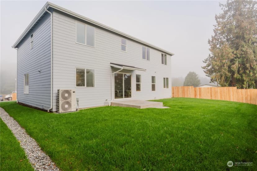 Property photo for 11412 8th Avenue S, Burien photo 4