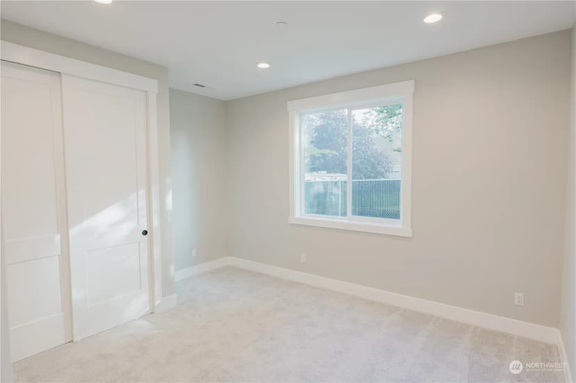Property photo for 11414 8th Avenue S, Burien photo 27