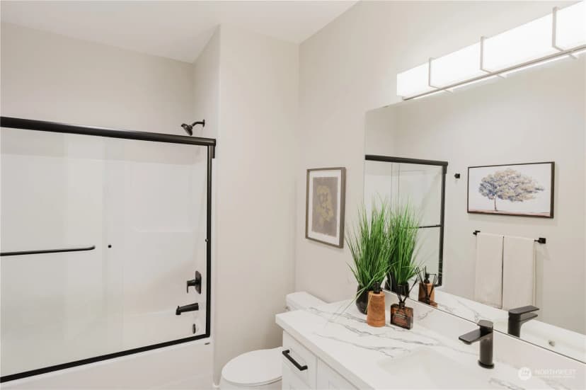 Property photo for 11414 8th Avenue S, Burien photo 30
