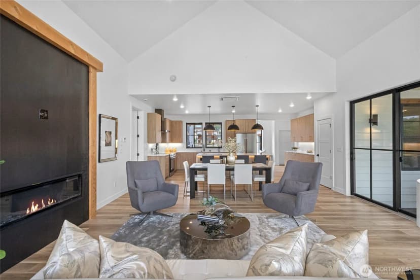 Property photo for 225 Skipping Stone Loop, Lynden photo 13