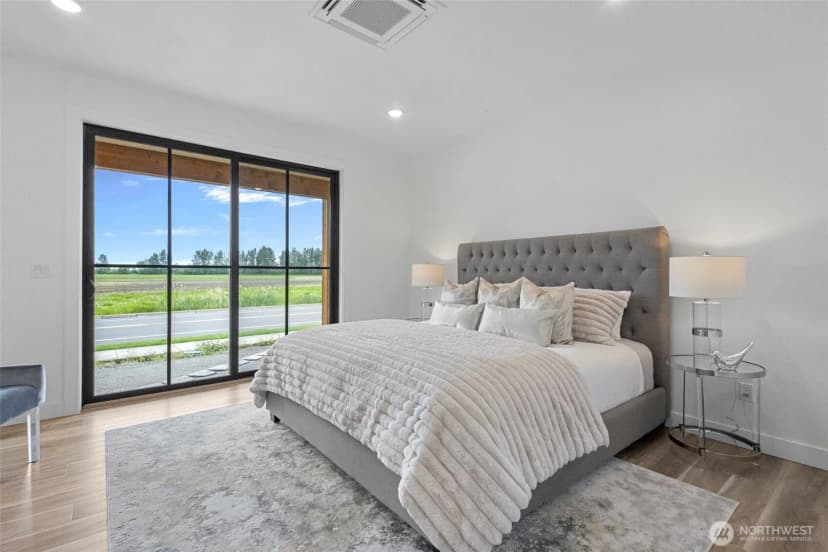 Property photo for 225 Skipping Stone Loop, Lynden photo 17