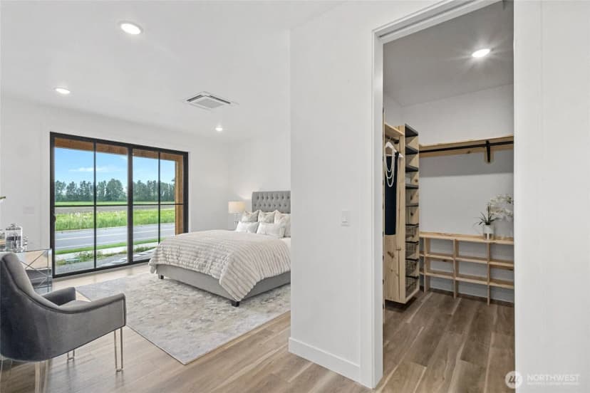 Property photo for 225 Skipping Stone Loop, Lynden photo 18