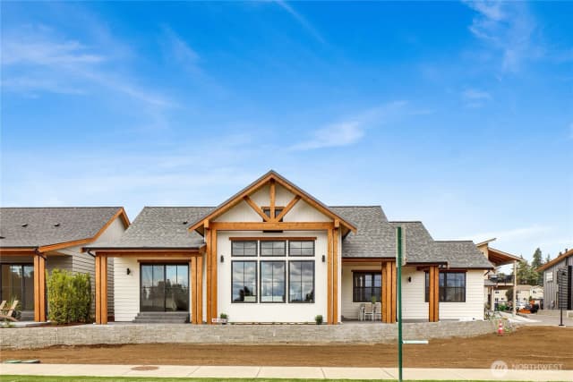 Property photo for 225 Skipping Stone Loop, Lynden photo 2