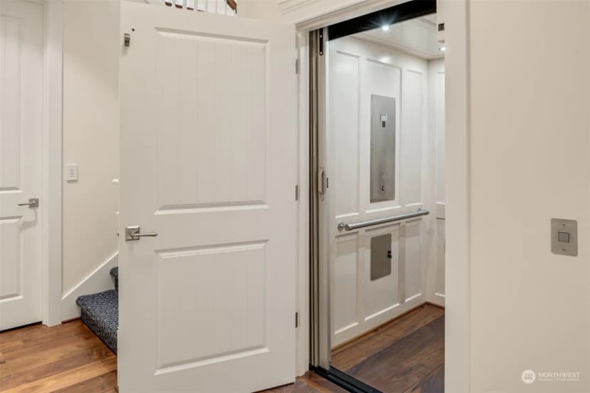 Property photo for 7906 Goodman Drive Nw, Gig Harbor photo 28