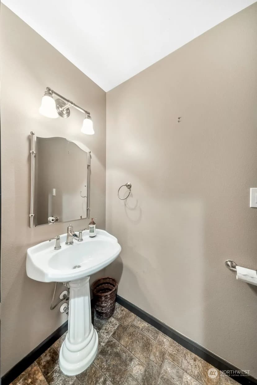 Property photo for 37122 237th Place Se, Enumclaw photo 19