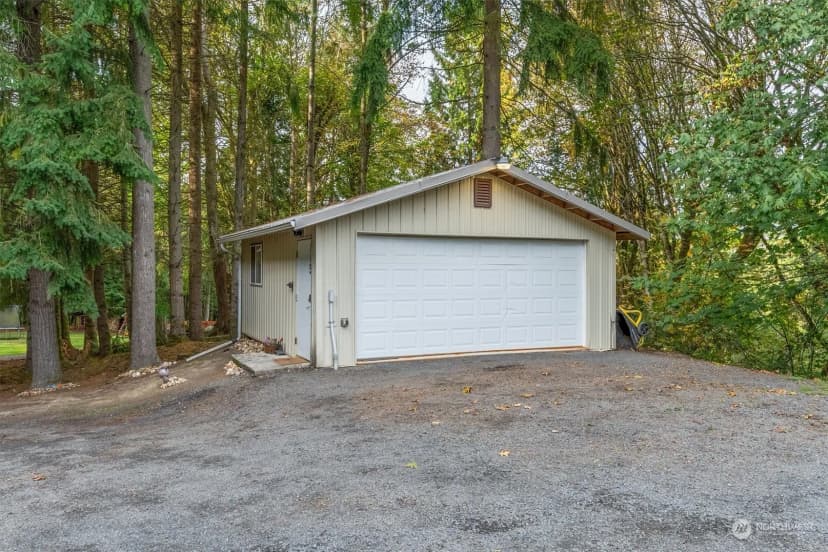 Property photo for 115 Ridgecrest Lane, Longview photo 4