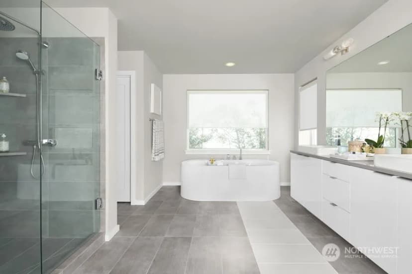 Property photo for 16027 57th Avenue W, Edmonds photo 10