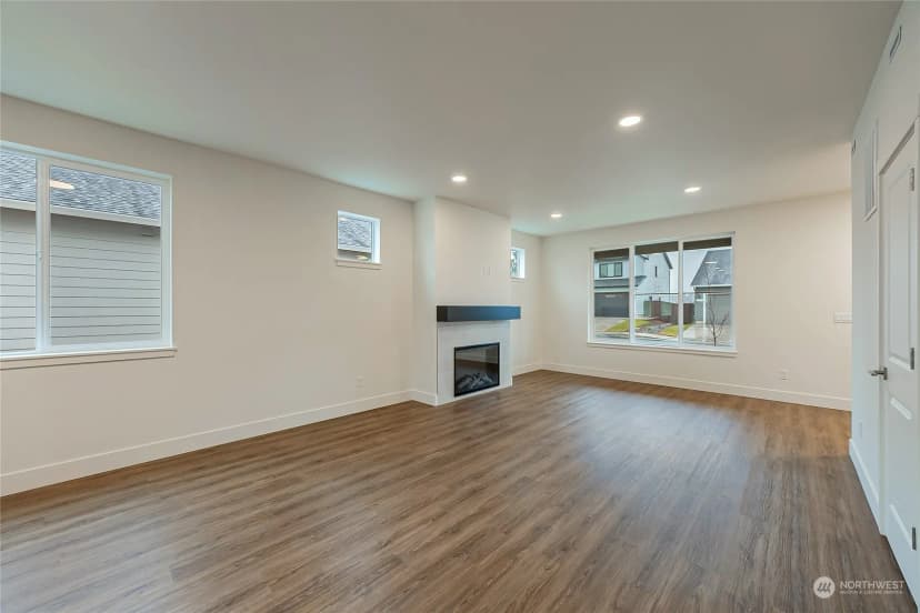 Property photo for 408 Pagget Avenue, Winlock photo 7