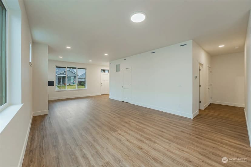 Property photo for 408 Pagget Avenue, Winlock photo 15