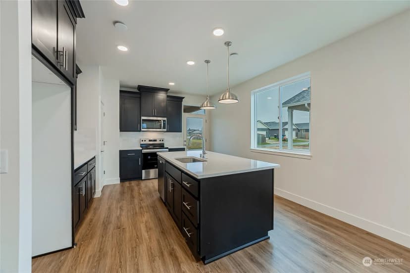Property photo for 408 Pagget Avenue, Winlock photo 11