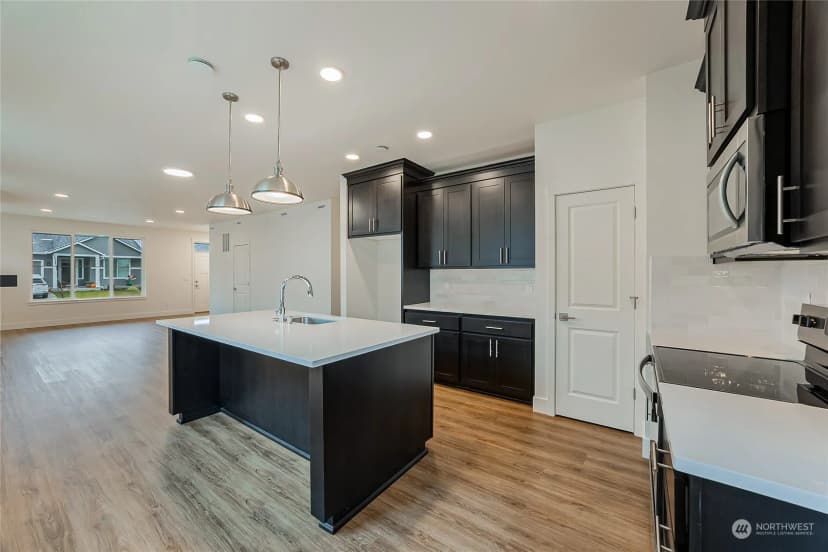 Property photo for 408 Pagget Avenue, Winlock photo 12
