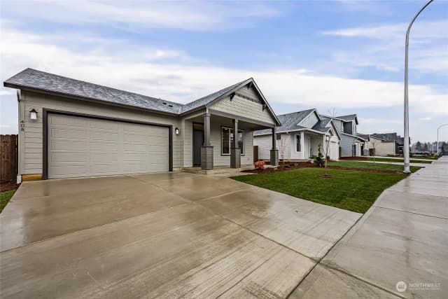 Property photo for 408 Pagget Avenue, Winlock photo 2