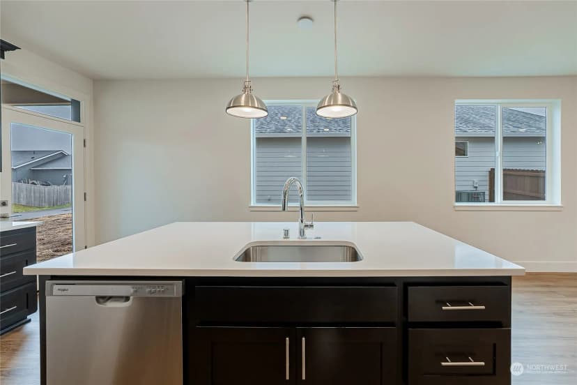 Property photo for 408 Pagget Avenue, Winlock photo 14