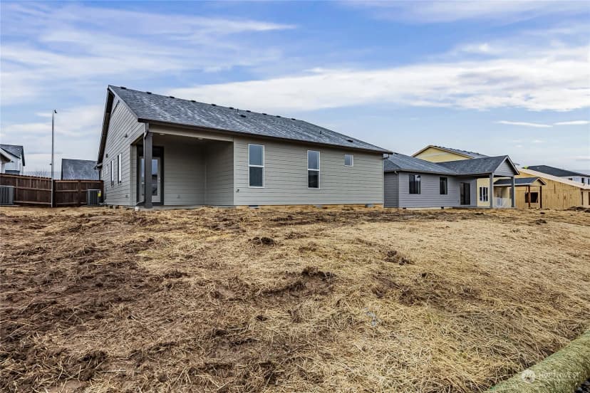Property photo for 408 Pagget Avenue, Winlock photo 31