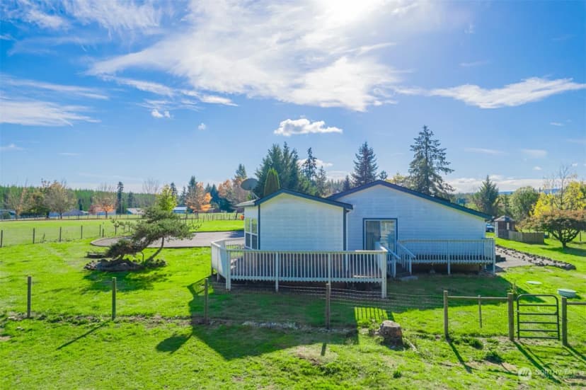 Property photo for 782 S Military Road, Winlock photo 14