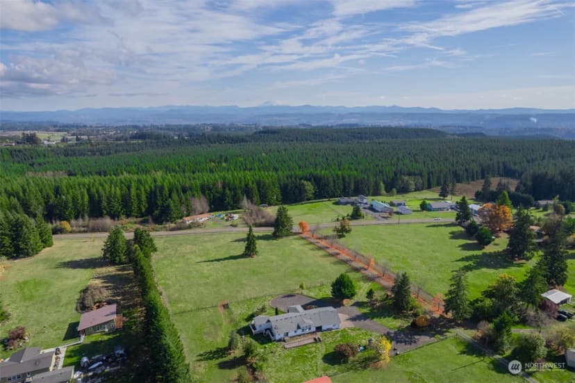 Property photo for 782 S Military Road, Winlock photo 10