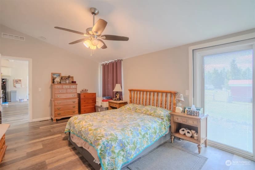 Property photo for 782 S Military Road, Winlock photo 37