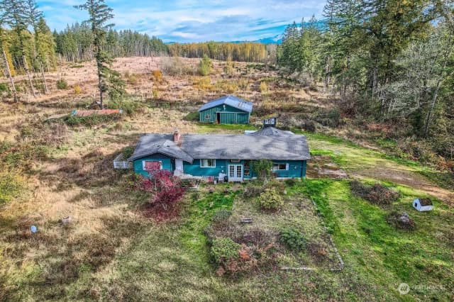 Property photo for 35919 8th Avenue S, Roy