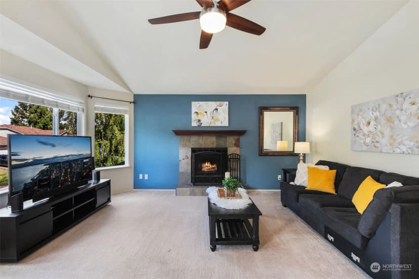 Property photo for 2307 Se 8th Drive, Renton photo 8