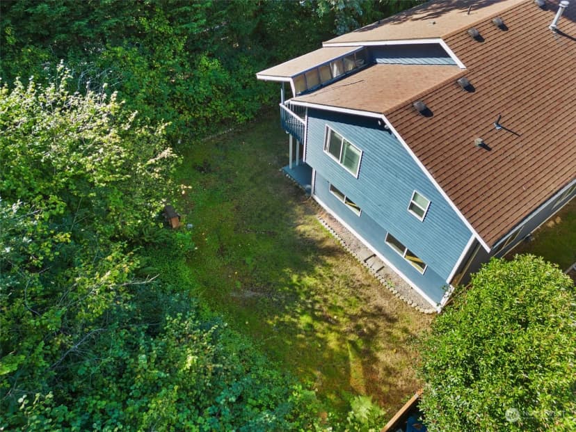 Property photo for 2307 Se 8th Drive, Renton photo 35