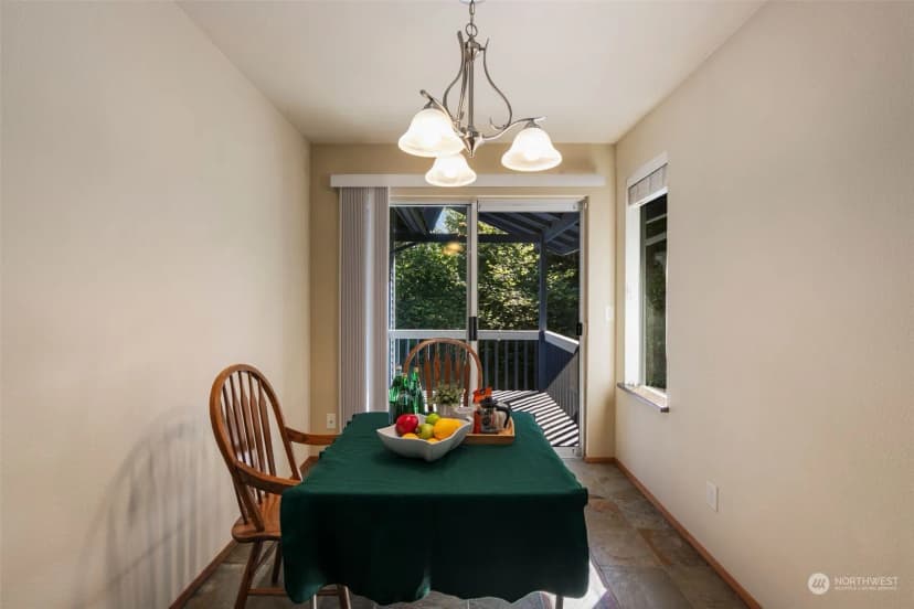 Property photo for 2307 Se 8th Drive, Renton photo 28