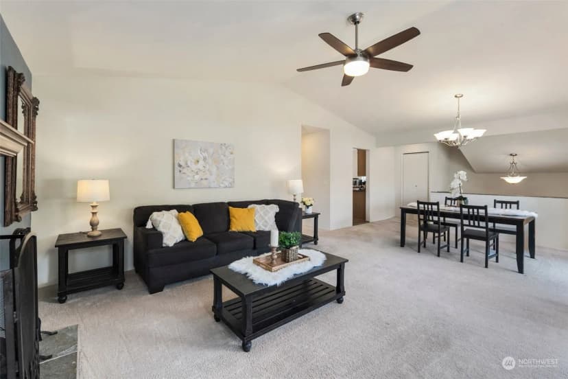 Property photo for 2307 Se 8th Drive, Renton photo 9