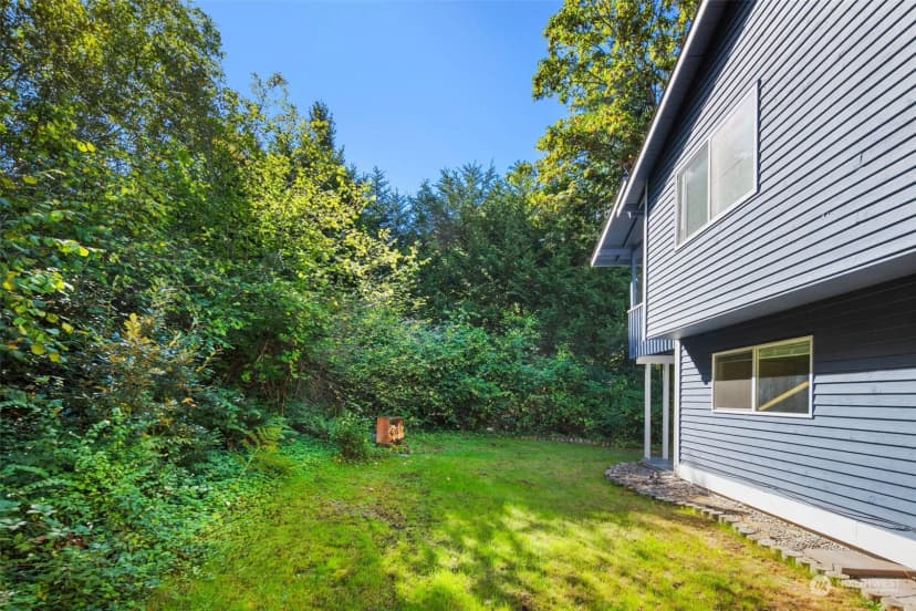 Property photo for 2307 Se 8th Drive, Renton photo 34