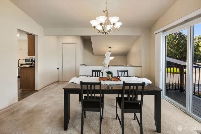 Property photo for 2307 Se 8th Drive, Renton photo 13