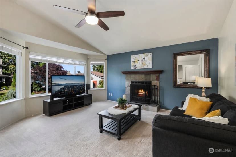 Property photo for 2307 Se 8th Drive, Renton photo 11
