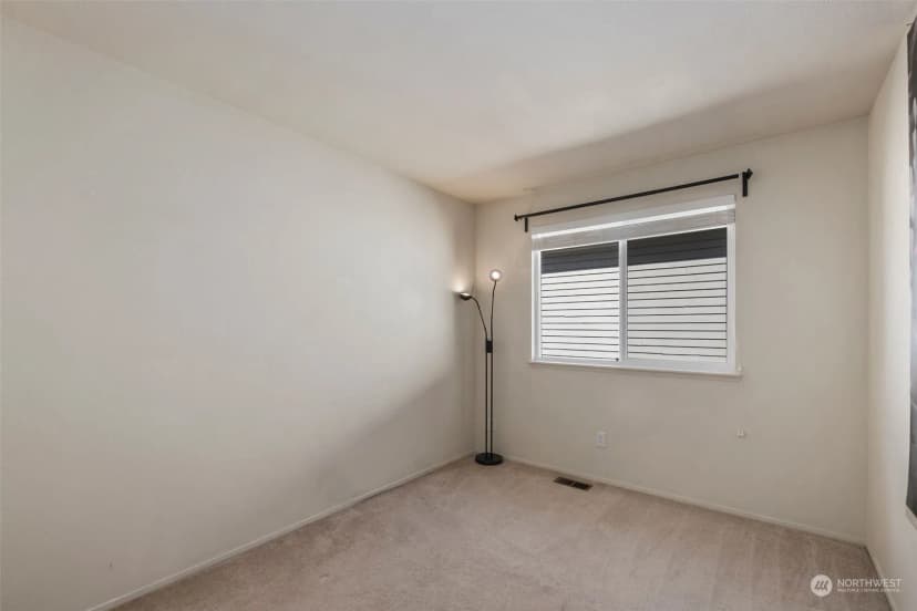 Property photo for 2307 Se 8th Drive, Renton photo 30
