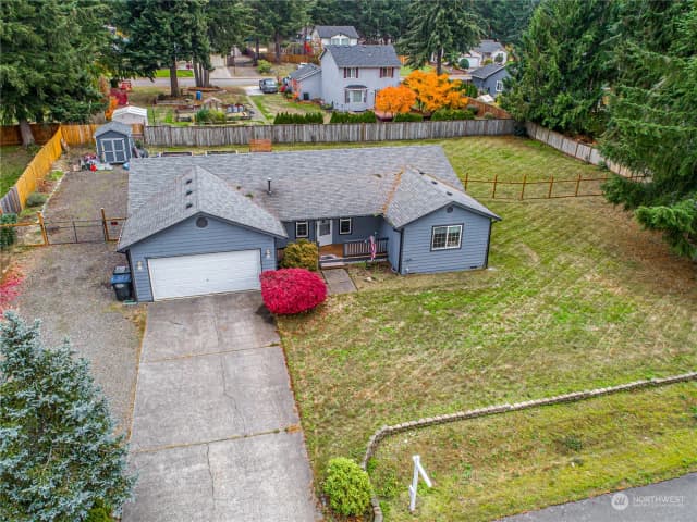 Property photo for 604 Nieland Loop Se, Rainier photo 2