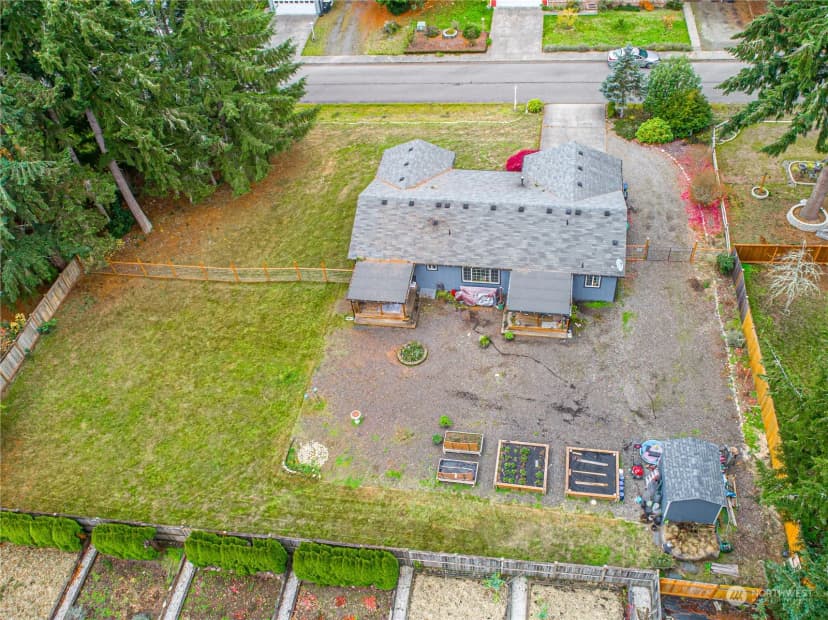 Property photo for 604 Nieland Loop Se, Rainier photo 37