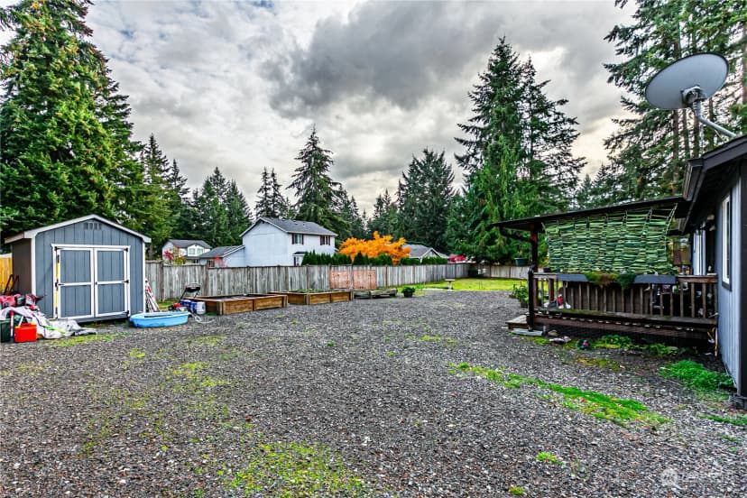 Property photo for 604 Nieland Loop Se, Rainier photo 10