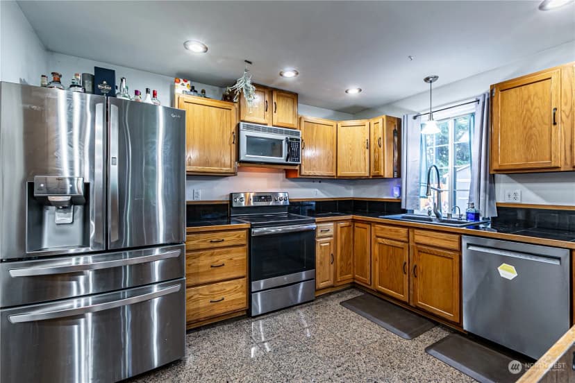 Property photo for 604 Nieland Loop Se, Rainier photo 20