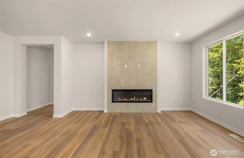 Property photo for 23557 Arbors Terrace Road Ne #32, Kingston photo 8