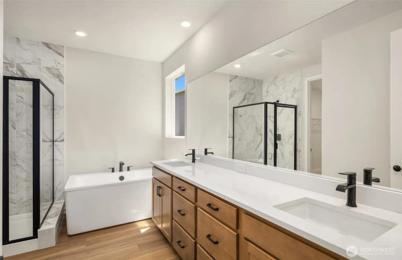 Property photo for 23557 Arbors Terrace Road Ne #32, Kingston photo 11