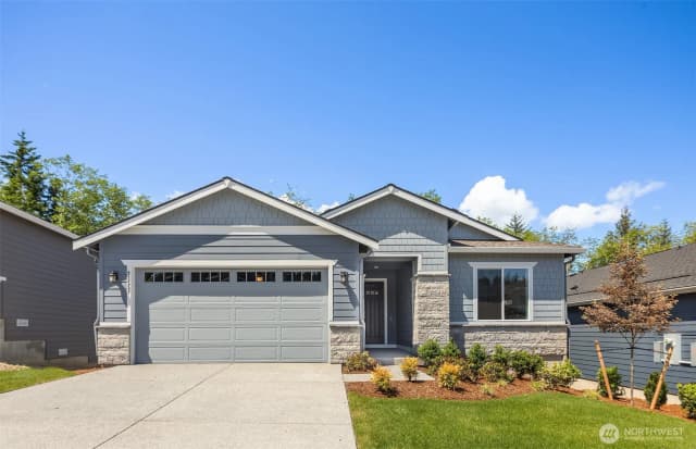 Property photo for 23557 Arbors Terrace Road Ne #32, Kingston