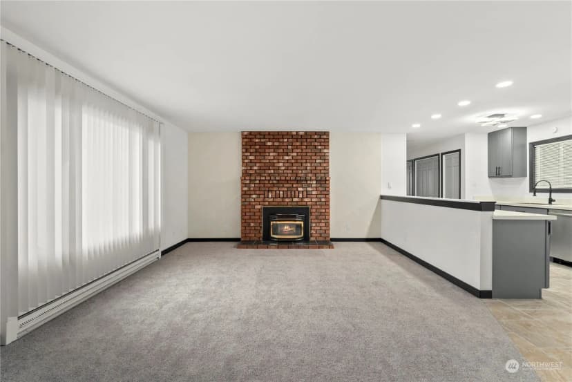 Property photo for 2015 Lynn Road, Centralia photo 7