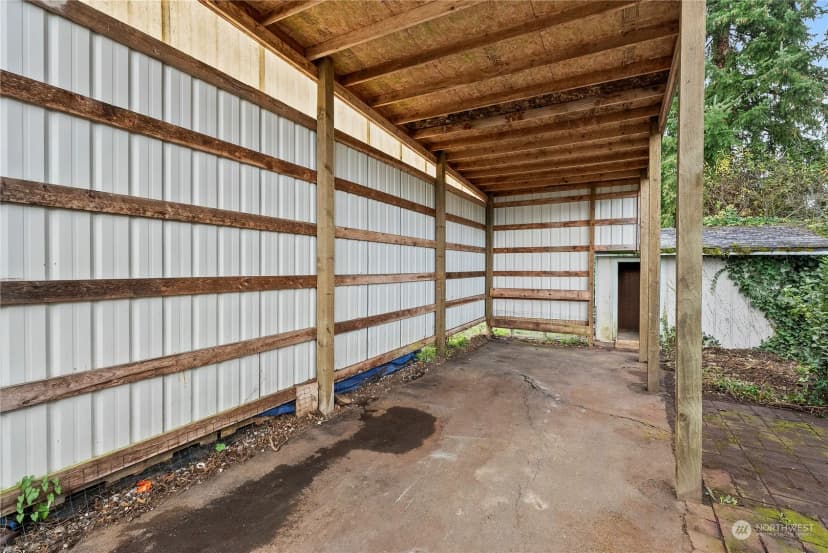 Property photo for 2015 Lynn Road, Centralia photo 32