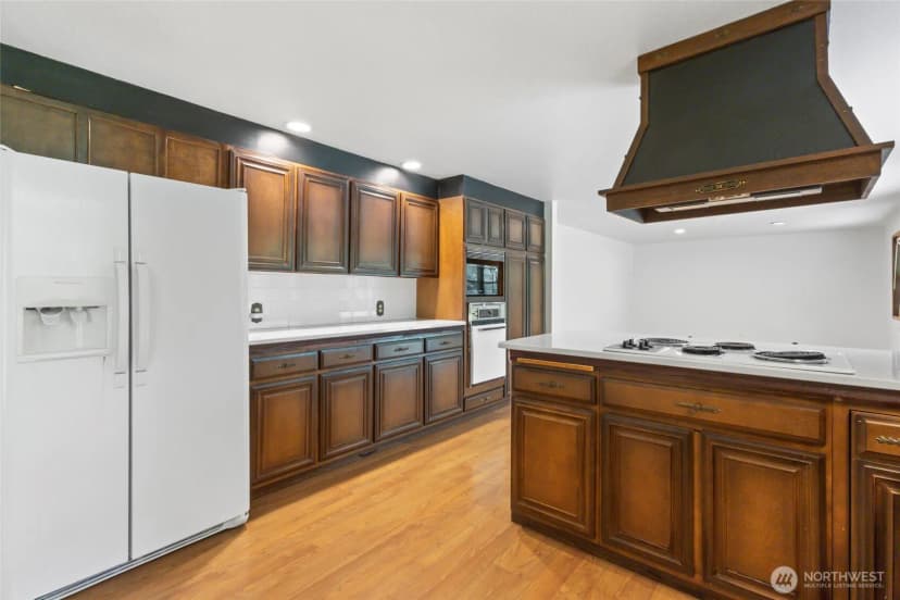 Property photo for 7714 Cody Street W, Lakewood photo 10