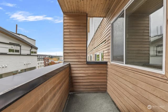 Property photo for 1620 S Lane #e, Seattle photo 5