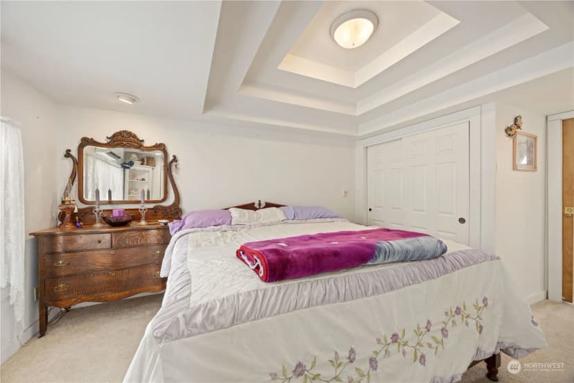 Property photo for 110 S Mansfield Boulevard, Mansfield photo 19