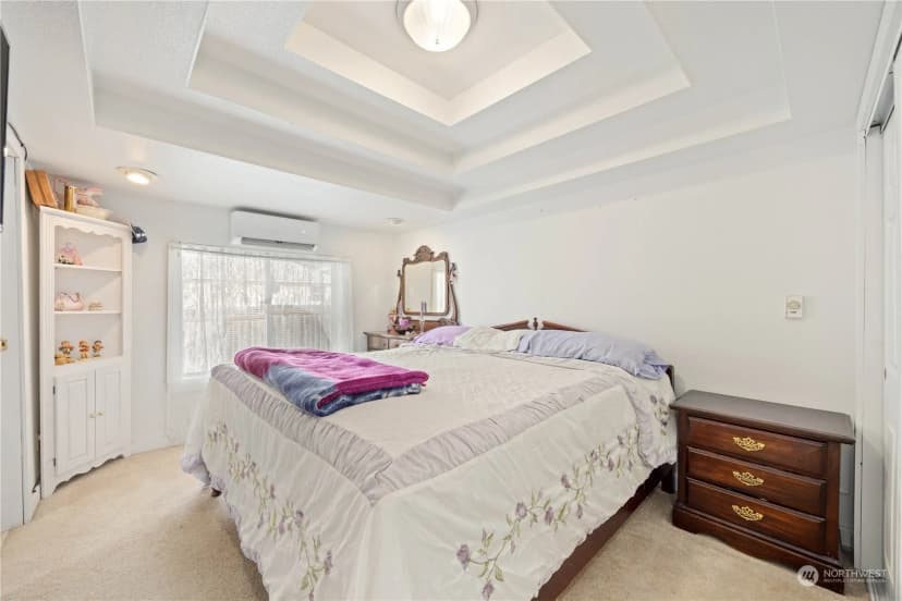 Property photo for 110 S Mansfield Boulevard, Mansfield photo 21