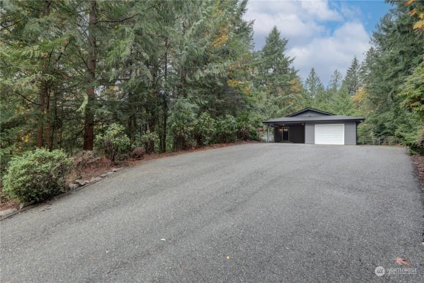 Property photo for 34716 169th Avenue Se, Auburn photo 2