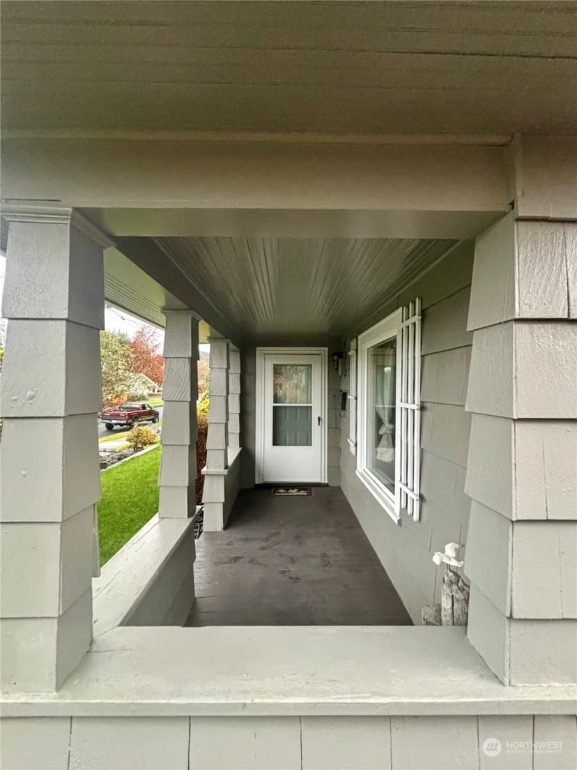 Property photo for 122 S Third Street, Montesano photo 34