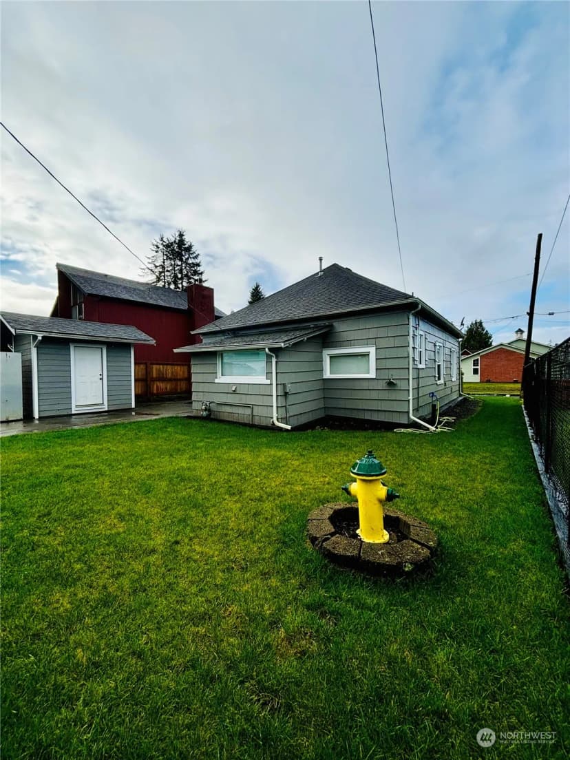 Property photo for 122 S Third Street, Montesano photo 25
