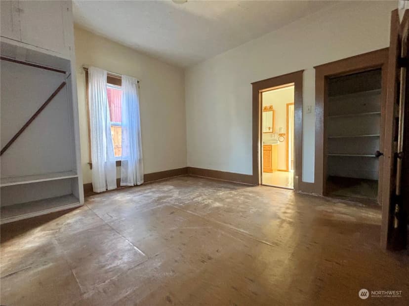 Property photo for 122 S Third Street, Montesano photo 14
