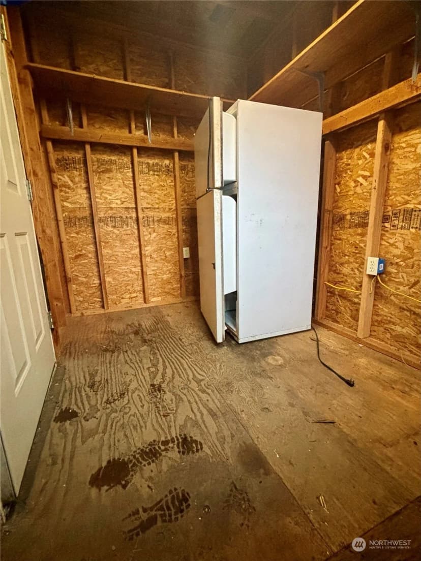 Property photo for 122 S Third Street, Montesano photo 26